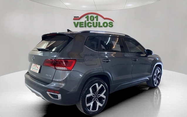 imagem-https://www.socarrao.com.br/sc-vehicle-images-prod/3968225/1789830299402-003_311ee9c67bf58676985bd700ad3f172a.jpg