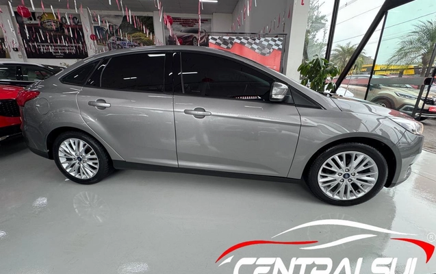 imagem-https://www.socarrao.com.br/sc-vehicle-images-prod/3968244/1789830516979-d113a15e32b04304b2dd114bf1ac2047_1789830229807.jpg