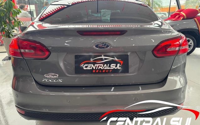 imagem-https://www.socarrao.com.br/sc-vehicle-images-prod/3968244/1789830516984-e523b0cccd4a46a69e5379a38b504a52_1789830229830.jpg