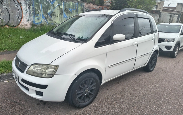 imagem-https://www.socarrao.com.br/sc-vehicle-images-prod/3968289/1789830947343-SU1HXzIwMjYwOTE5XzExNTgxMTg0MV9IRFIuanBn.jpg