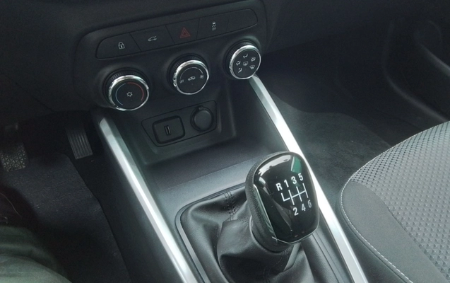 imagem-https://www.socarrao.com.br/sc-vehicle-images-prod/3968297/1789831105185-1_021026.jpg