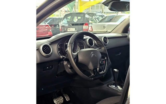 imagem-https://www.socarrao.com.br/sc-vehicle-images-prod/3968316/1789831397091-1_121048.jpg