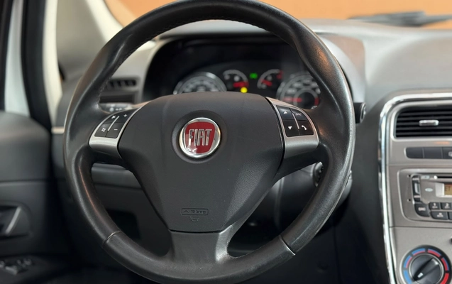 imagem-https://www.socarrao.com.br/sc-vehicle-images-prod/3968448/1789831725911-003_ea4709594f902baf7db93dfcdbe1f626.jpg