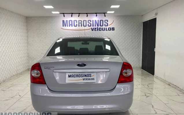 imagem-https://www.socarrao.com.br/sc-vehicle-images-prod/3968449/1789832067075-57c02bdf1c9547e2bf43f5411803c855_1789831435460.jpg