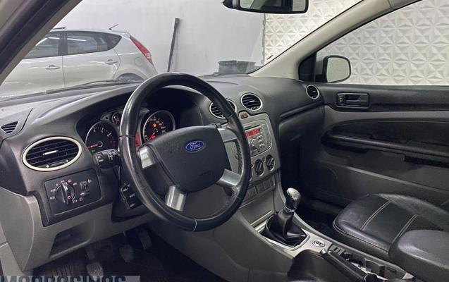 imagem-https://www.socarrao.com.br/sc-vehicle-images-prod/3968451/1789832076382-637812b48b124f7d98175154a5d4b4c1_1789831435501.jpg