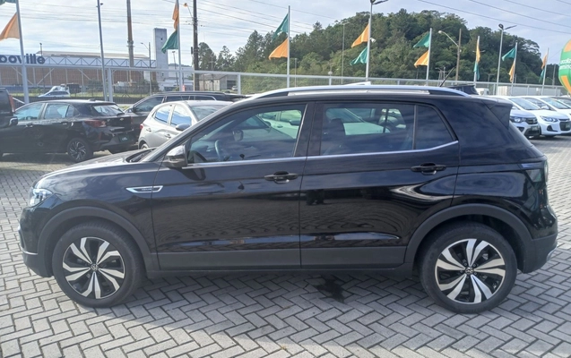 imagem-https://www.socarrao.com.br/sc-vehicle-images-prod/3968454/1789831827243-1_041306.jpg