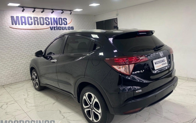 imagem-https://www.socarrao.com.br/sc-vehicle-images-prod/3968479/1789832455362-d737bbeeaaff4afd8e12081b6e113f35_1789832312782.jpg