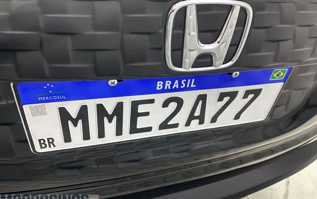 imagem-https://www.socarrao.com.br/sc-vehicle-images-prod/3968480/1789832463125-a9c9b0ad716d4ad891edb2ab9ab5fb13_1789832312796.jpg