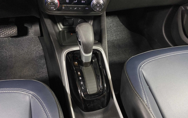 imagem-https://www.socarrao.com.br/sc-vehicle-images-prod/3968531/1789832813559-003_3c676b4108e704e9c9bfa3bf0fffffad.jpg