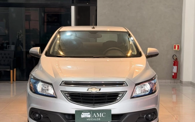 imagem-https://www.socarrao.com.br/sc-vehicle-images-prod/3968551/1789833015541-64fcd7d1bcb8406799e5f3b69fcdeb27_1789832862237.jpg