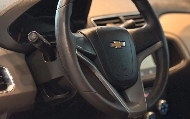 imagem-https://www.socarrao.com.br/sc-vehicle-images-prod/3968551/1789833015547-b82ad3e1bca3499e998ffa43189b3f45_1789832862259.jpg