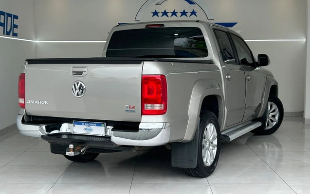 imagem-https://www.socarrao.com.br/sc-vehicle-images-prod/3968599/1789833476818-1_020942.jpg