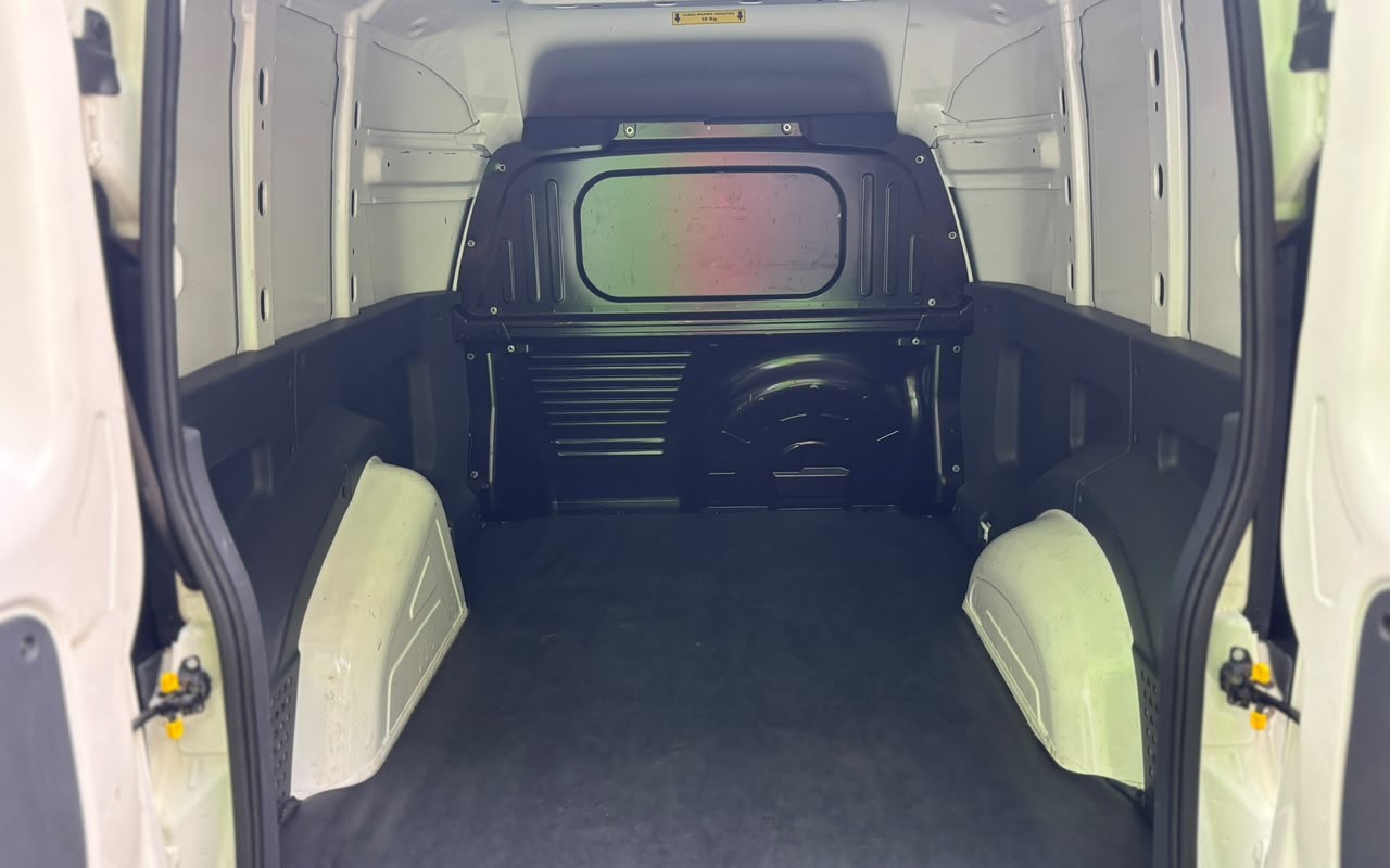 imagem-https://www.socarrao.com.br/sc-vehicle-images-prod/3968615/1789833861721-V2hhdHNBcHAgSW1hZ2UgMjAyNi0wOS0xNiBhdCAxNS4zNi40OC5qcGVn.jpeg