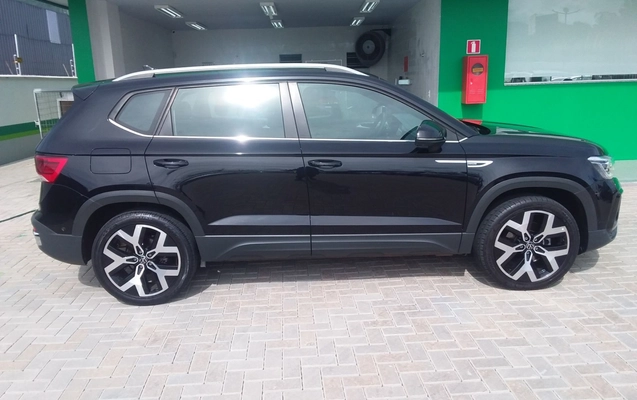 imagem-https://www.socarrao.com.br/sc-vehicle-images-prod/3968653/1789834377660-1_070939.jpg