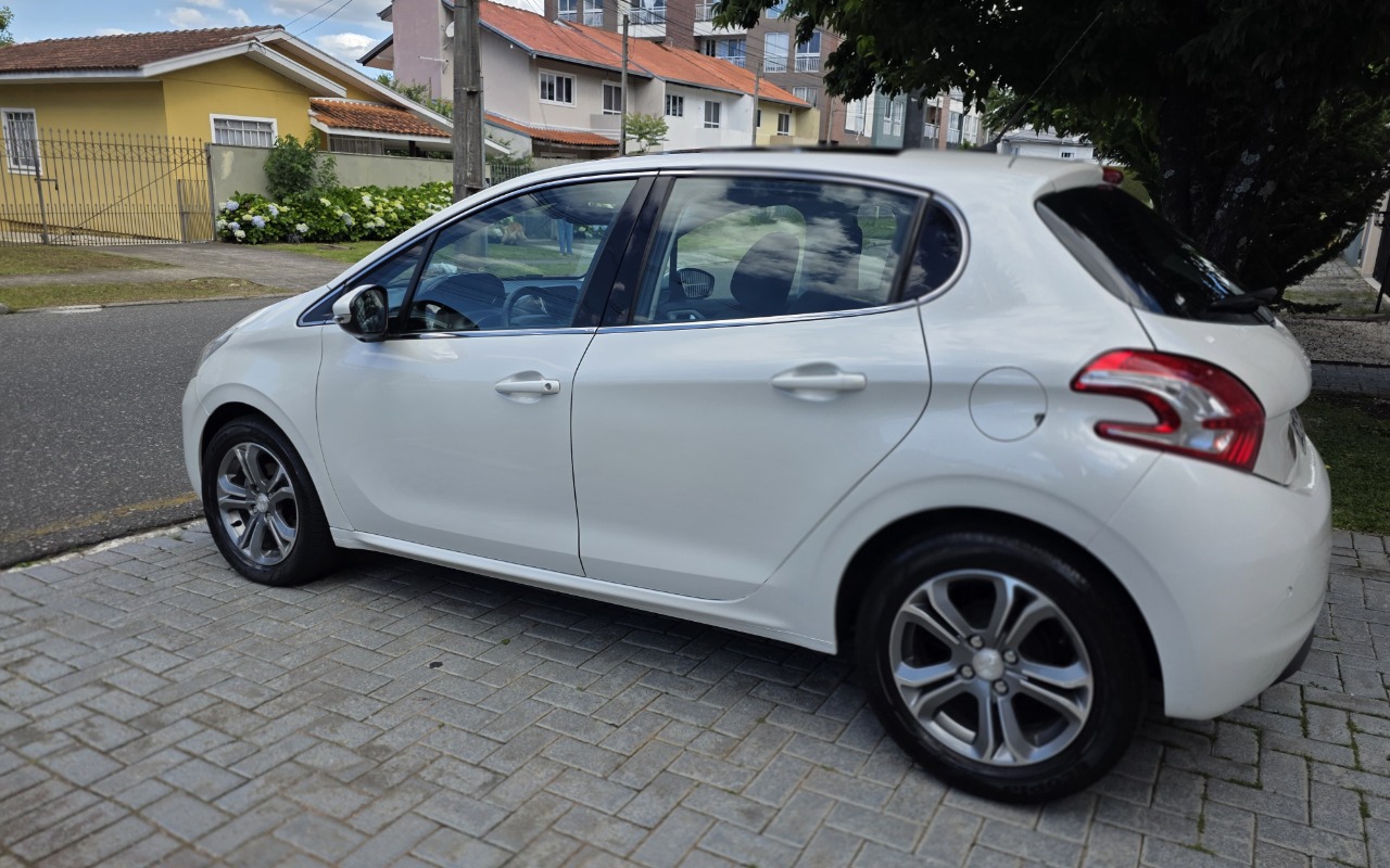 imagem-https://www.socarrao.com.br/sc-vehicle-images-prod/3968685/1789834518819-SU1HLTIwMjYwOTE3LVdBMDAyNC5qcGc.jpg