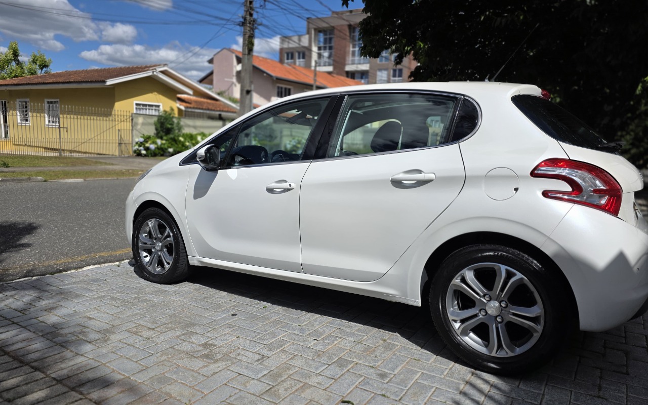 imagem-https://www.socarrao.com.br/sc-vehicle-images-prod/3968685/1789834519234-SU1HLTIwMjYwOTE3LVdBMDAzNi5qcGc.jpg