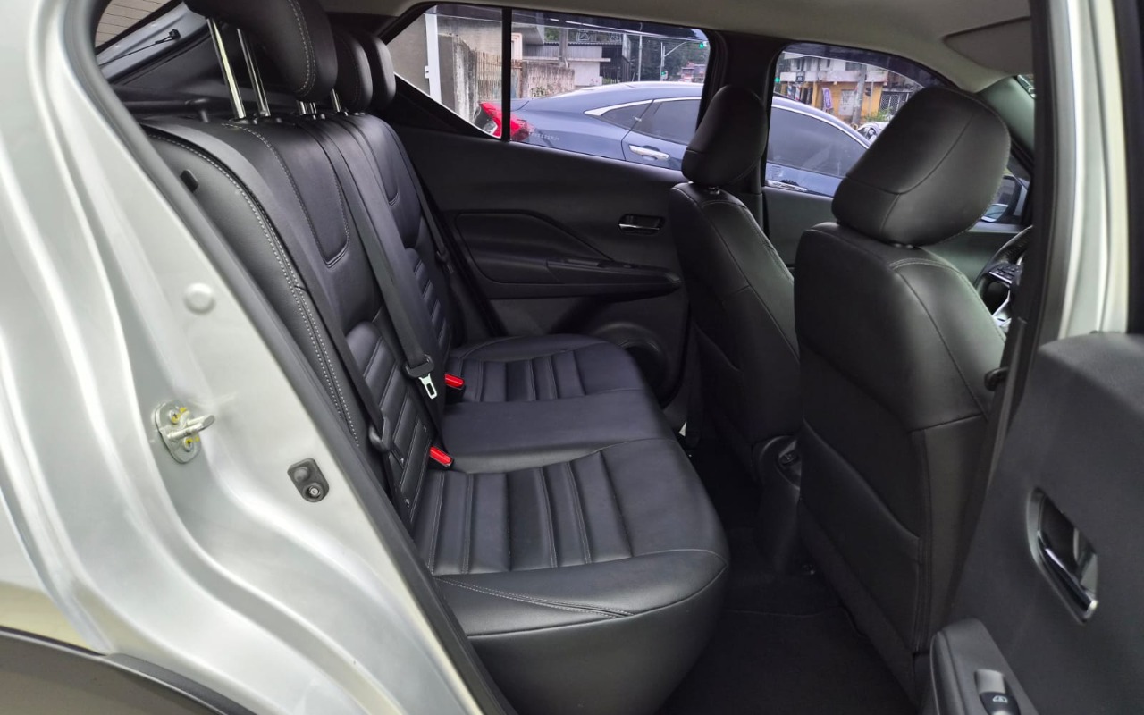imagem-https://www.socarrao.com.br/sc-vehicle-images-prod/3968726/1789835195741-V2hhdHNBcHAgSW1hZ2UgMjAyNi0wOS0xOSBhdCAwOC41Mi4zNyAoNCkuanBlZw.jpeg