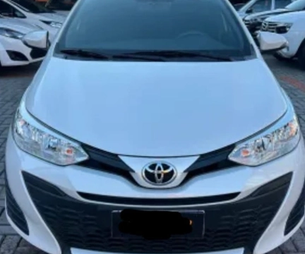 Toyota Yaris 2021 Branco — foto 1 de 3