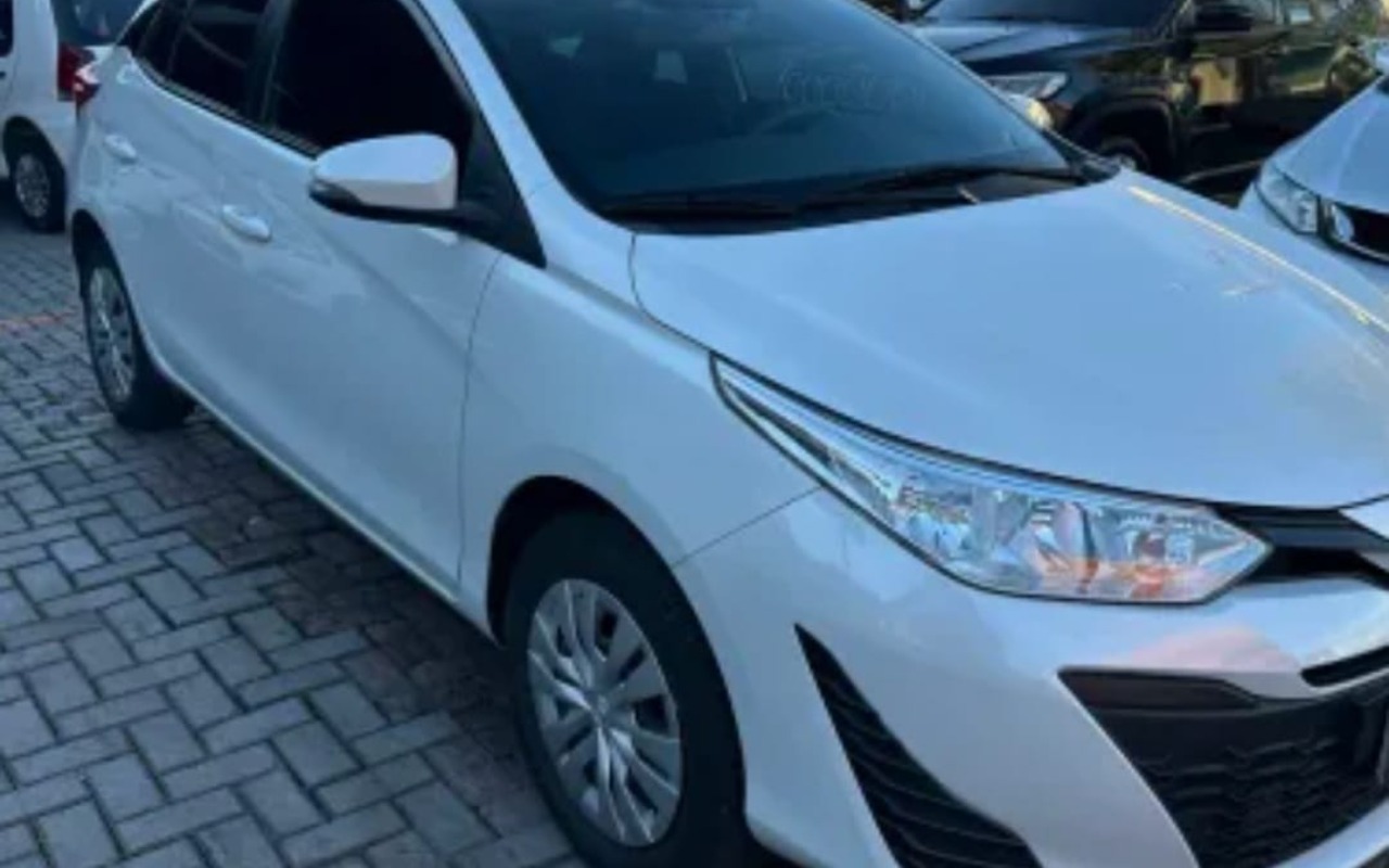 imagem-https://www.socarrao.com.br/sc-vehicle-images-prod/3968727/1789835206830-V2hhdHNBcHAgSW1hZ2UgMjAyNi0wOS0xOCBhdCAyMi4zNS4xOCAoMSkuanBlZw.jpeg