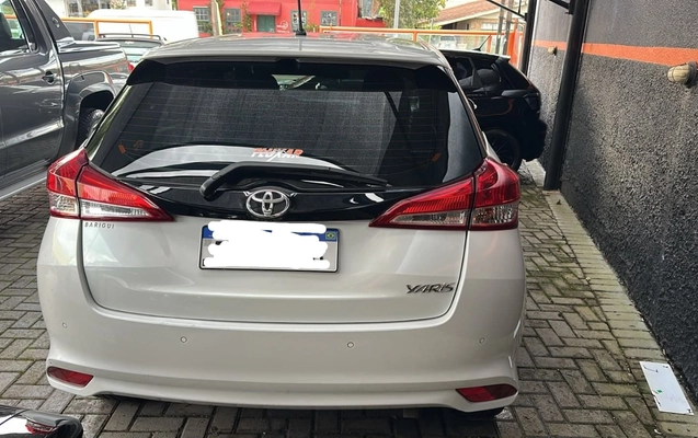 imagem-https://www.socarrao.com.br/sc-vehicle-images-prod/3968727/1789835207136-V2hhdHNBcHAgSW1hZ2UgMjAyNi0wOS0xOCBhdCAyMi4zNS4xOCAoNSkuanBlZw.jpeg