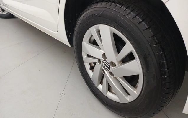 imagem-https://www.socarrao.com.br/sc-vehicle-images-prod/3968729/1789835245824-1_043917.jpg