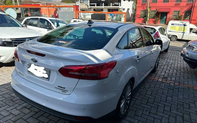 imagem-https://www.socarrao.com.br/sc-vehicle-images-prod/3968737/1789835406213-V2hhdHNBcHAgSW1hZ2UgMjAyNi0wOS0xOCBhdCAyMS41Mi4wMi5qcGVn.jpeg