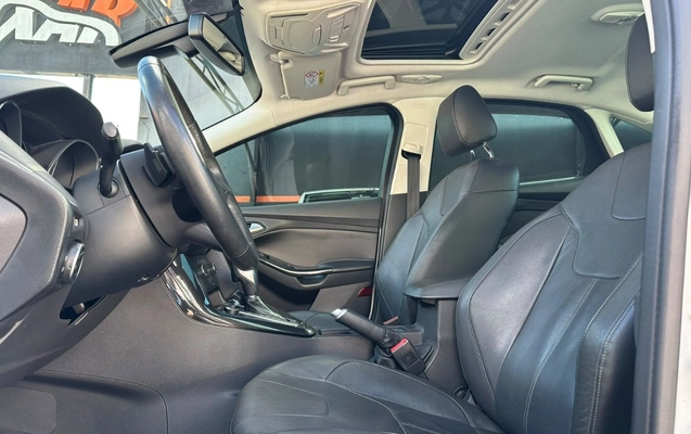 imagem-https://www.socarrao.com.br/sc-vehicle-images-prod/3968737/1789835406399-V2hhdHNBcHAgSW1hZ2UgMjAyNi0wOS0xOCBhdCAyMS41Mi4wMyAoMSkuanBlZw.jpeg
