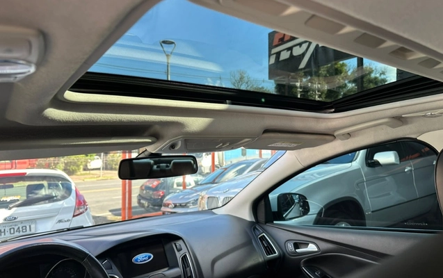 imagem-https://www.socarrao.com.br/sc-vehicle-images-prod/3968737/1789835407397-V2hhdHNBcHAgSW1hZ2UgMjAyNi0wOS0xOCBhdCAyMS41Mi4wNCAoMSkuanBlZw.jpeg