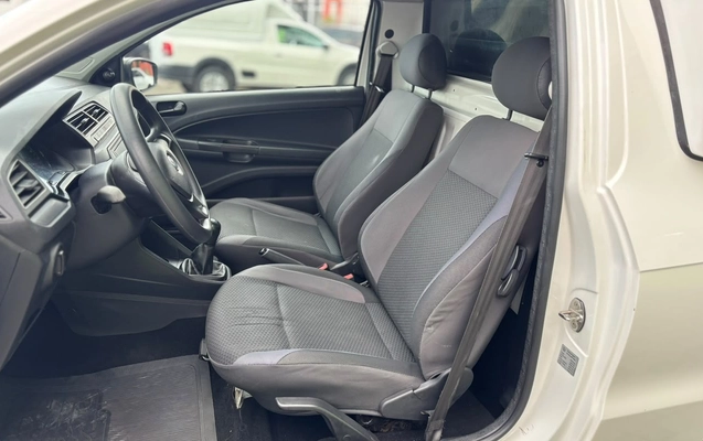 imagem-https://www.socarrao.com.br/sc-vehicle-images-prod/3968763/1789835690945-V2hhdHNBcHAgSW1hZ2UgMjAyNi0wOS0xNiBhdCAxNS4zOS4yOCAoMSkuanBlZw.jpeg
