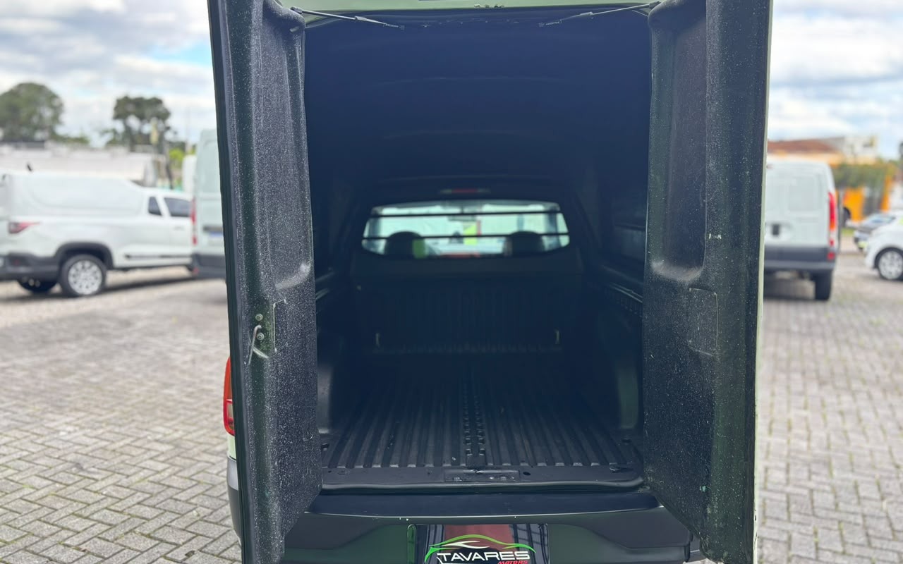 imagem-https://www.socarrao.com.br/sc-vehicle-images-prod/3968763/1789835691001-V2hhdHNBcHAgSW1hZ2UgMjAyNi0wOS0xNiBhdCAxNS4zOS4zMC5qcGVn.jpeg
