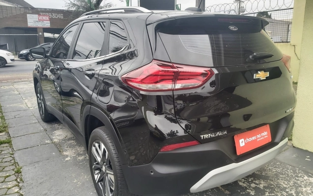 imagem-https://www.socarrao.com.br/sc-vehicle-images-prod/3968888/1789837069106-V2hhdHNBcHAgSW1hZ2UgMjAyNi0wOS0xOSBhdCAxMy4zNS4zNCAoMSkuanBlZw.jpeg