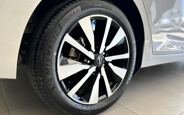 imagem-https://www.socarrao.com.br/sc-vehicle-images-prod/3968904/1789837402032-vehicle_image_1788362558_02b4b7572c767c3dff5ff08bee0b1a18.jpeg