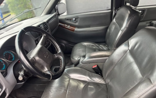 imagem-https://www.socarrao.com.br/sc-vehicle-images-prod/3968905/1789837518506-vehicle_image_1789837433_c8829218a3f7cfba27d49e73ddb137d8.jpeg