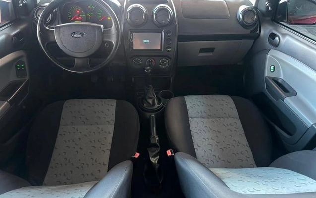 imagem-https://www.socarrao.com.br/sc-vehicle-images-prod/3969016/1789838725236-715590012