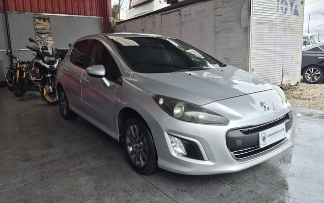 imagem-https://www.socarrao.com.br/sc-vehicle-images-prod/3969034/1789913618138-vehicle_image_1789913525_19c7f94561fc85358ecb6d117c156e5d.jpeg