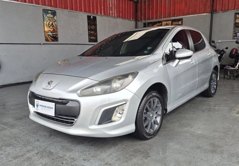 Peugeot 308 2013 Prata — foto 1 de 3