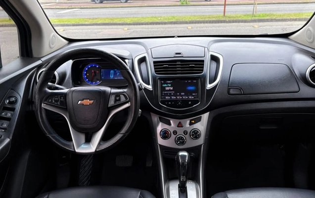 imagem-https://www.socarrao.com.br/sc-vehicle-images-prod/3969344/1789840432759-V2hhdHNBcHAgSW1hZ2UgMjAyNi0wOS0xOSBhdCAxMS41MS4xNiAoMSkuanBlZw.jpeg