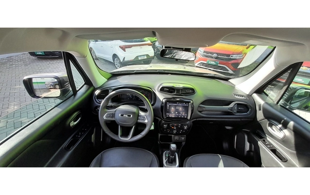 imagem-https://www.socarrao.com.br/sc-vehicle-images-prod/3969365/1789840649927-1_025727.jpg