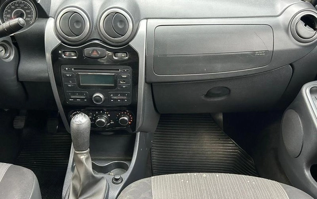 imagem-https://www.socarrao.com.br/sc-vehicle-images-prod/3969440/1789841395435-695819316