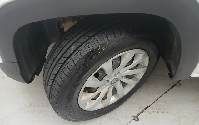 imagem-https://www.socarrao.com.br/sc-vehicle-images-prod/3969546/1789842655876-1_033050.jpg