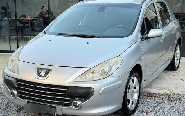 imagem-https://www.socarrao.com.br/sc-vehicle-images-prod/3969719/1789845659995-723873565