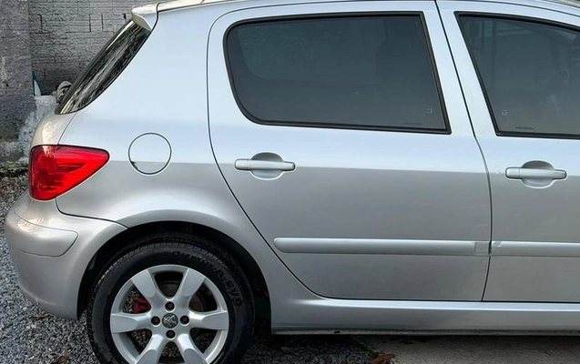 imagem-https://www.socarrao.com.br/sc-vehicle-images-prod/3969719/1789845660004-723873569