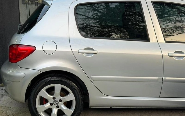 imagem-https://www.socarrao.com.br/sc-vehicle-images-prod/3969719/1789845660010-723873571