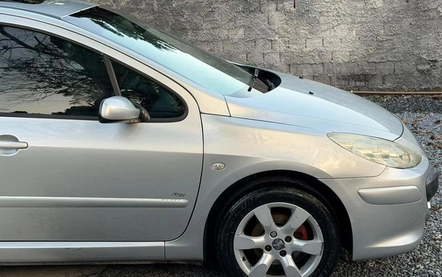 imagem-https://www.socarrao.com.br/sc-vehicle-images-prod/3969719/1789845660020-723873576