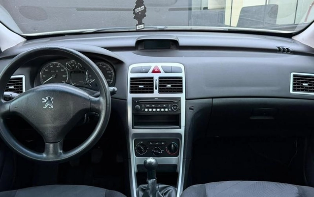 imagem-https://www.socarrao.com.br/sc-vehicle-images-prod/3969719/1789845660042-723873581