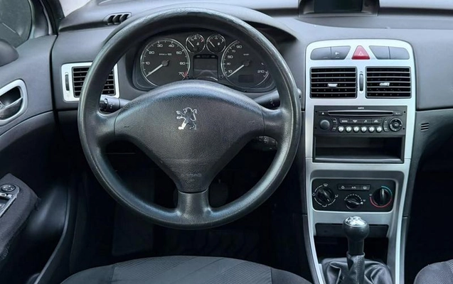 imagem-https://www.socarrao.com.br/sc-vehicle-images-prod/3969719/1789845660045-723873582