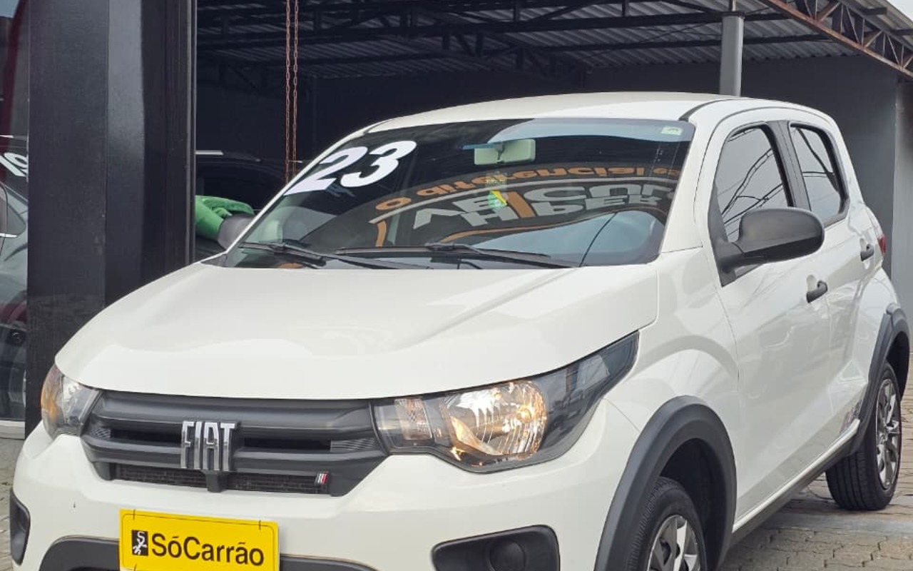 imagem-https://www.socarrao.com.br/sc-vehicle-images-prod/3969783/1789846358247-ZGYzZDE1NWYtYmQzNC00OTNiLTk2ODctMDg3YTQzZWJiZTAyLmpwZw.jpg