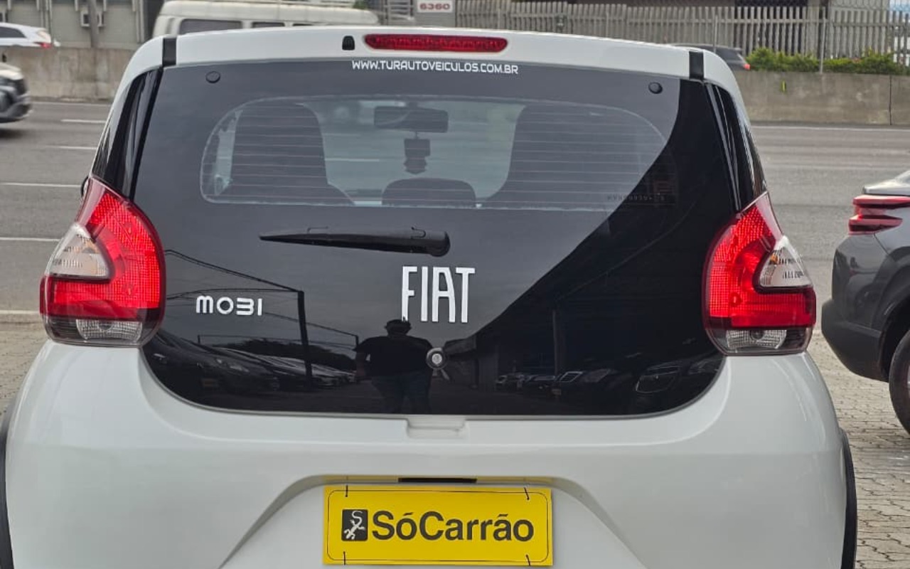imagem-https://www.socarrao.com.br/sc-vehicle-images-prod/3969783/1789846358319-ZTFhZTlhOWEtZjllNS00ZjMxLWFmYzItNzYzYTg1NDg0MmU2LmpwZw.jpg