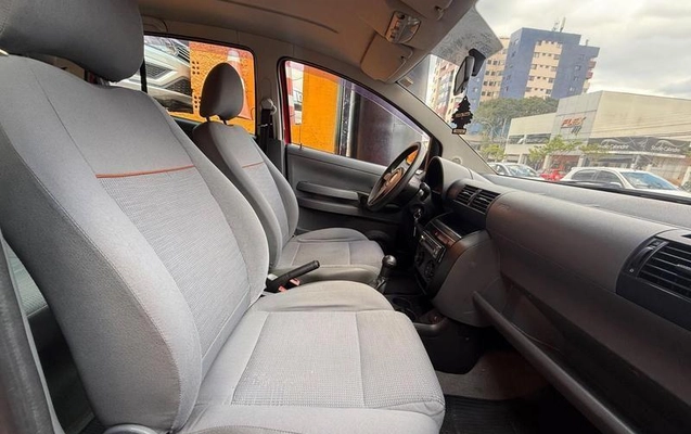 imagem-https://www.socarrao.com.br/sc-vehicle-images-prod/3969789/1789846441844-723873936