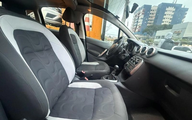 imagem-https://www.socarrao.com.br/sc-vehicle-images-prod/3969801/1789846562108-723874005